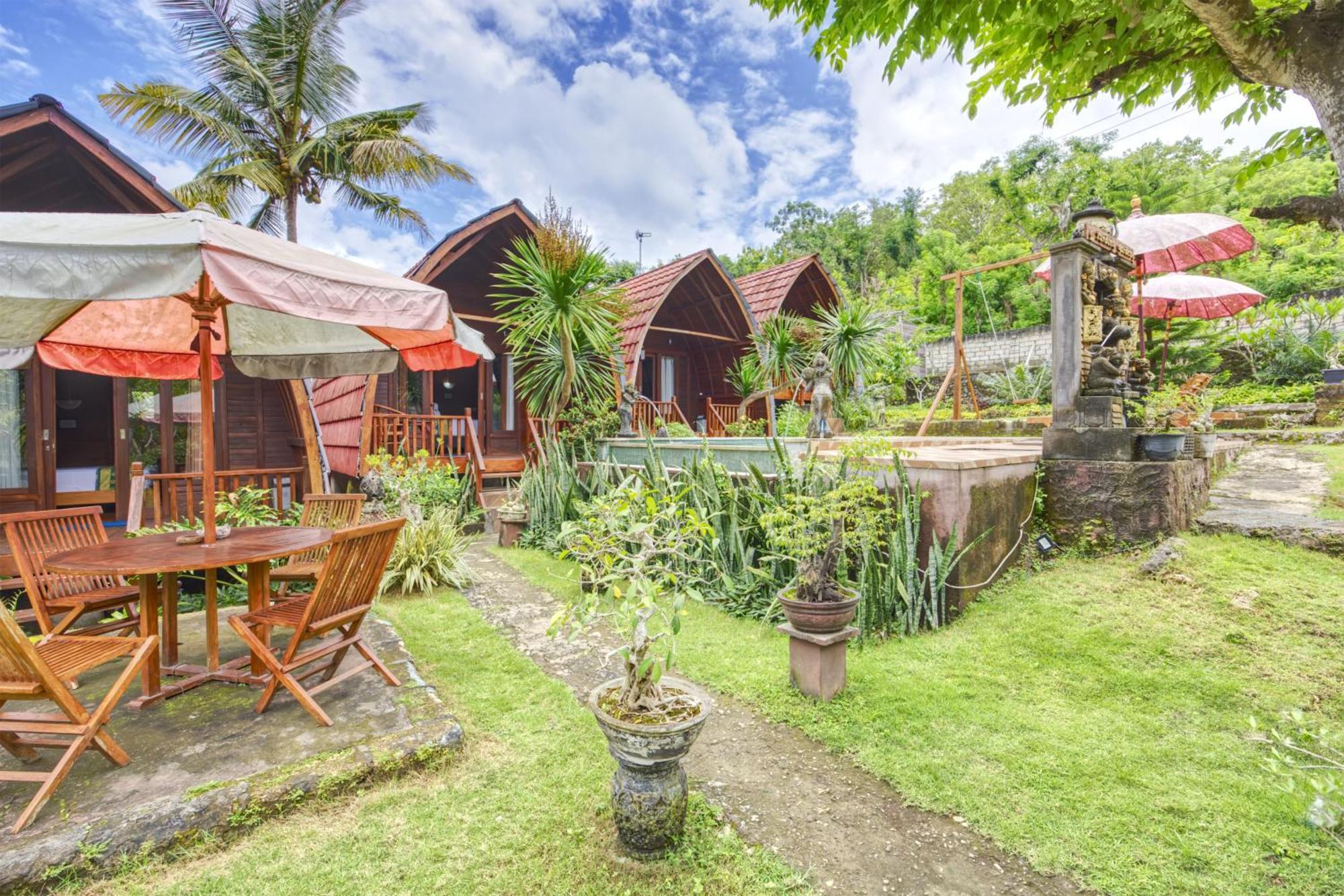 Dnr Lumbung Garden Hotel Toyapakeh Exterior photo